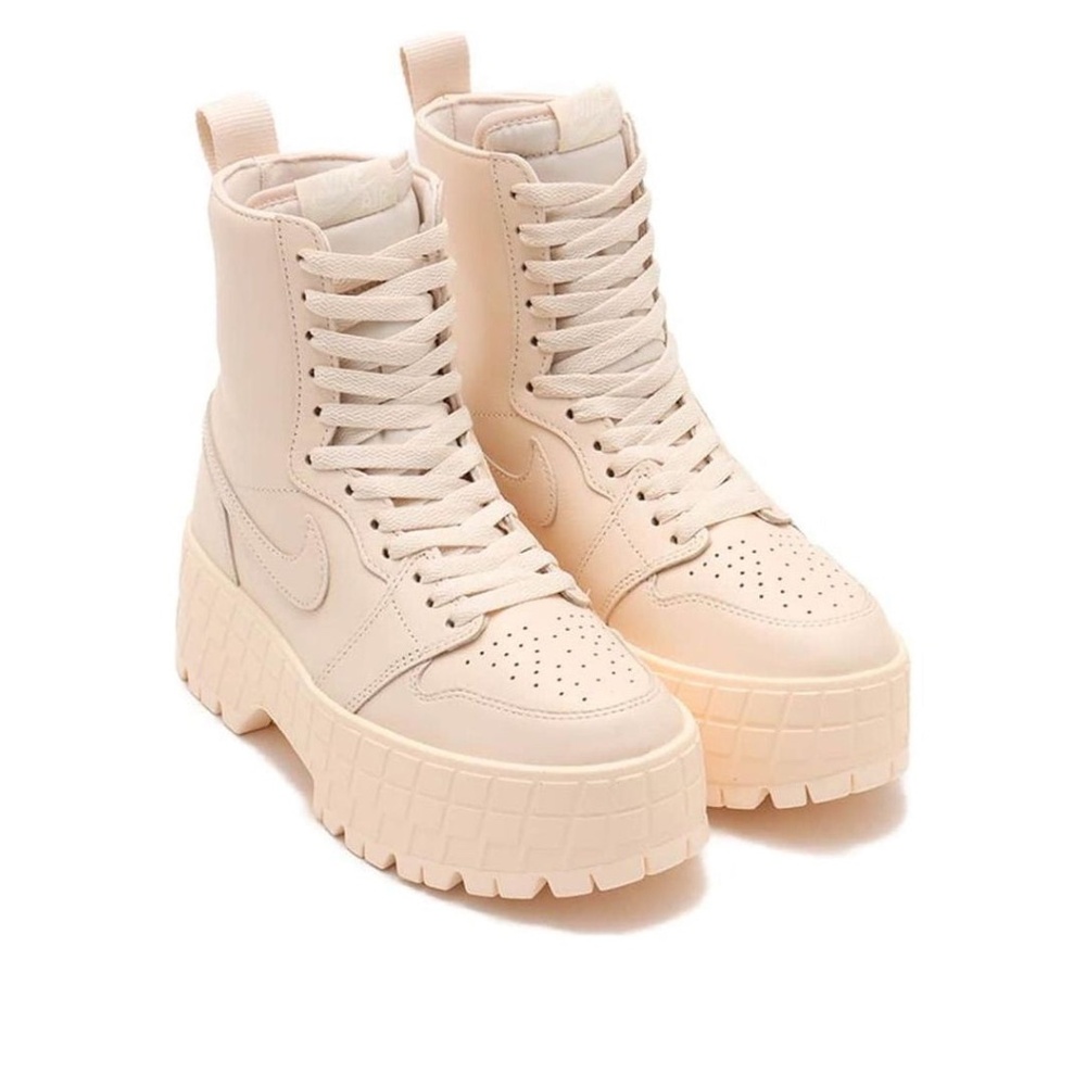 Nike Air Jordan 1 Brooklyn FJ5737-800 Platform Guava Ice Monotone Wmns 10 No Box